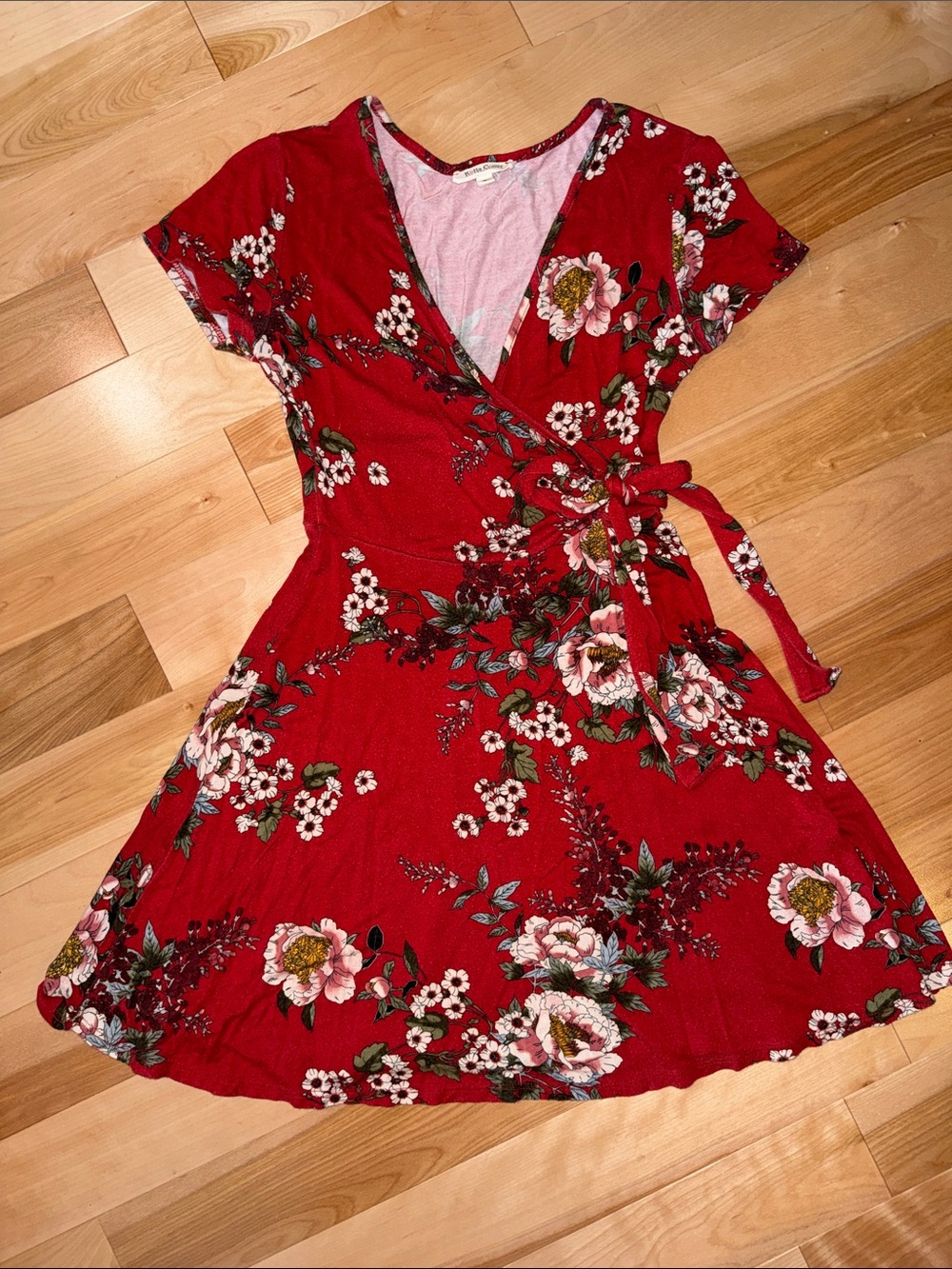 Red Floral Wrap Dress with Short Sleeves Super Soft  S